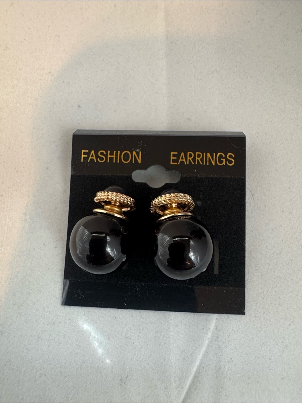 Source Unknown Black and Gold Button Stud Earrings Set